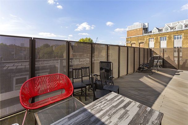 Hatton Wall, London, EC1N 8JH - Photo 1