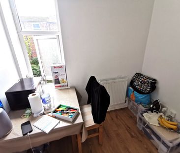 2 Bed Flat, Withington Road, M16 - Photo 6