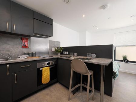 Studio to rent - Photo 3