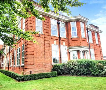 Luker Court, Ireland Drive, Newbury, Berkshire, RG14 - Photo 6