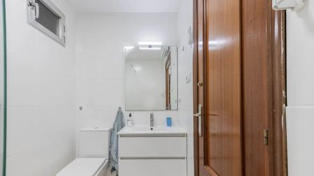 3-bedroom apartment for rent in Cabanyal-Canyamelar - Photo 5