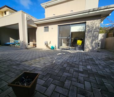Maylands - Photo 1