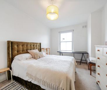 2 bedroom flat to rent - Photo 6