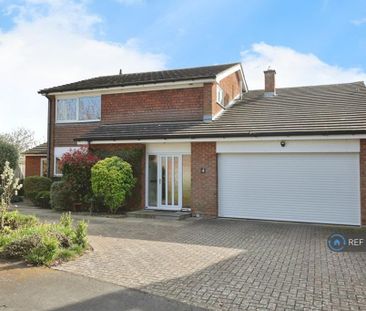 4 bedroom detached house to rent - Photo 5