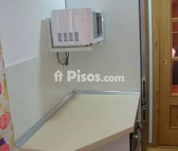 Piso en alquiler en Calle del Bachiller Fernán Gómez - Photo 3