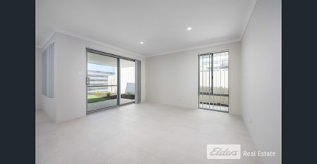 Coastal Comfort Awaits - Photo 4