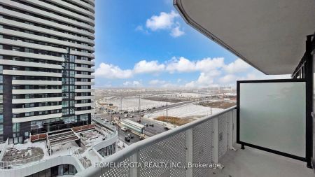 8 Interchange Way #1015 - Photo 5