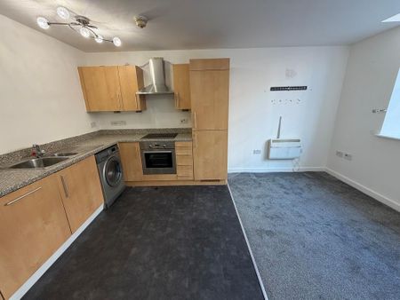 1 bedroom flat to rent - Photo 2