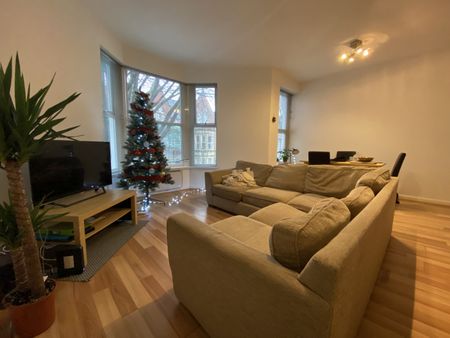 Connaught Road, Roath - Photo 2