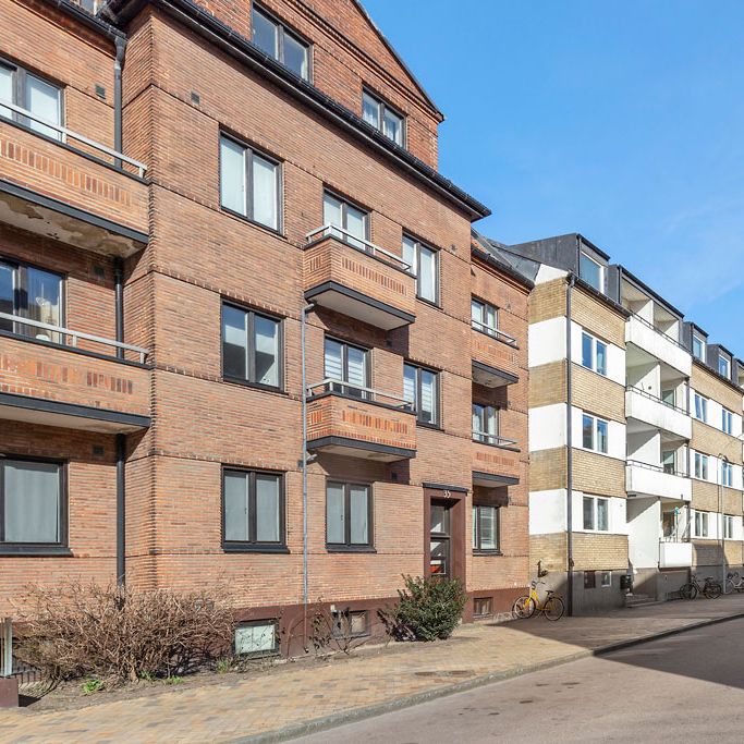 Järnvägsgatan 31 - Photo 2