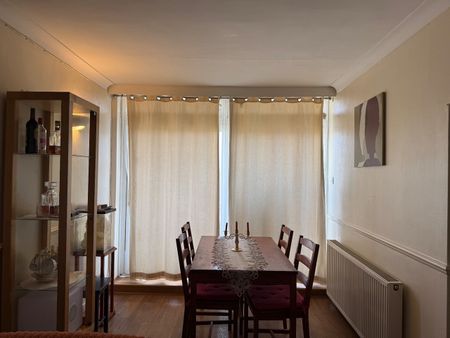 2 Bed Flat, Longbridge Road, IG11 - Photo 5