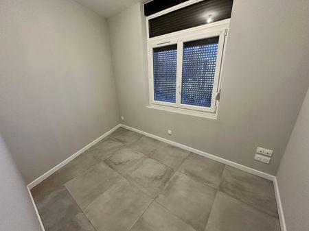 appartement entierrement renové aux dernieres normes - Photo 5