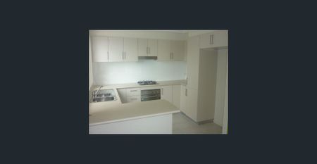 Neat and tidy Unit - Photo 5