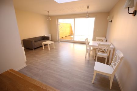 Location Appartement 2 pièces 55m² QUESNOY SUR DEULE 59890 - Photo 2