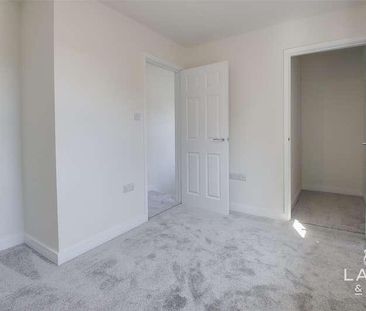 Pork Lane, Great Holland, Frinton-on-sea, CO13 - Photo 1