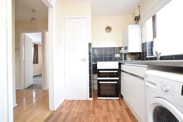 2 bedroom maisonette to rent - Photo 1