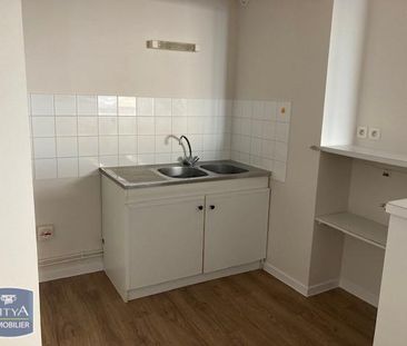 Location Appartement 2 pièces 52m² POITIERS 86000 - Photo 3