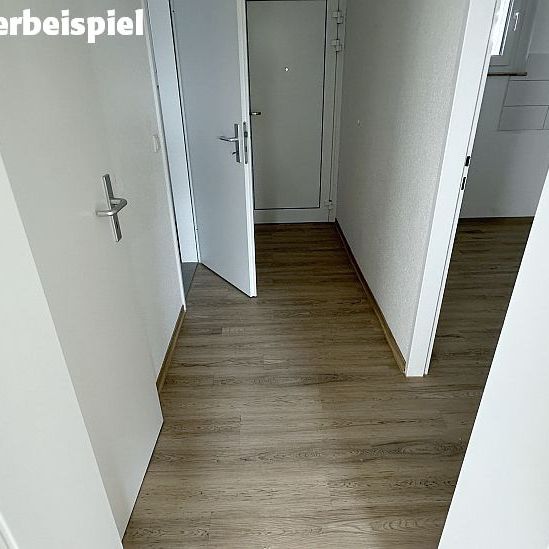 + 1 Zimmer mit modernisiertem Badezimmer + - Foto 1