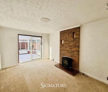 3 bedroom detached bungalow to rent - Photo 1