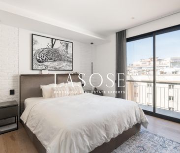 Duplex Penthouse 242m² to rent in Les Corts, Barcelona - Photo 4