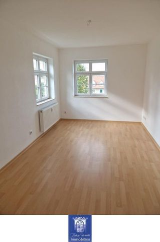 TOP Grundriss! 2-Zimmerwohnung mit groÃer KÃ¼che, Tageslichtbad und Laminat! - Foto 3