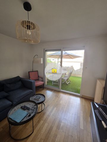Location Maison 4 pièces 77m² ST BONNET DE MURE 69720 - Photo 3
