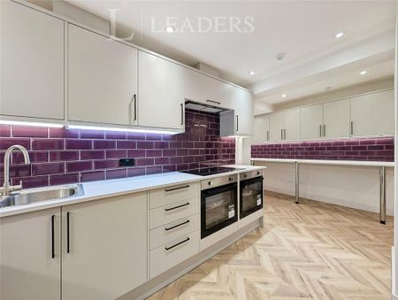 Studio to rent - Photo 2