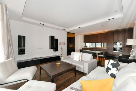 3 bedroom flat to rent - Photo 2