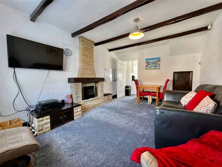 2 bedroom house to rent - Photo 2