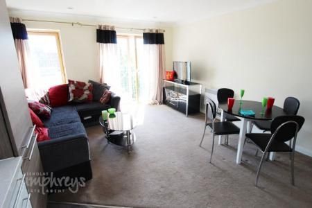 Citywalk, Irving St B1 - 8-8 Viewings - Photo 1