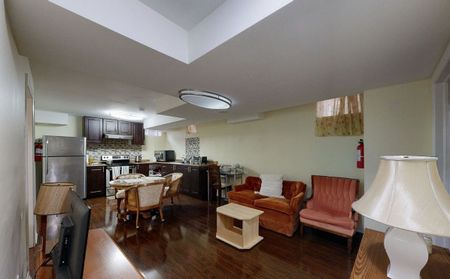 For Lease - 64 Williamson Family Hollow, Newmarket, Ontario - Photo 4