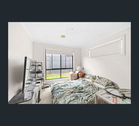 8A Rachel Court, Sebastopol, Vic 3356 - Photo 3