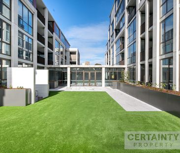 104B/72 Ascot Vale Road, Flemington, Vic 3031 - Photo 5