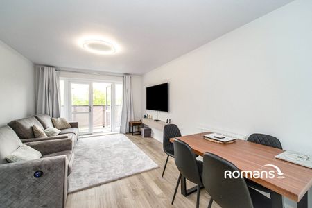 Beechey Place, Wokingham, Berkshire, RG40 - Photo 2