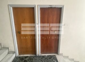 Κτίριο για ενοικίαση - Καλλιθέα, - Φωτογραφία 4