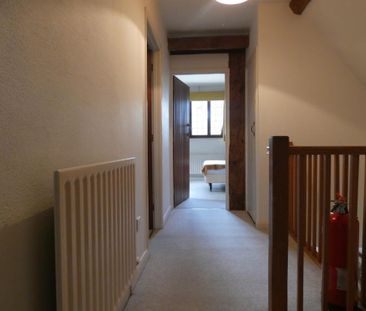 2 bedroom cottage to rent - Photo 2