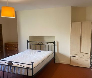 Room in a Shared House, Clifton, BS8 - Photo 6