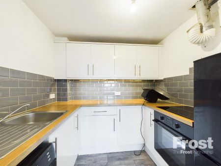 1 bedroom apartment to rent - Photo 5