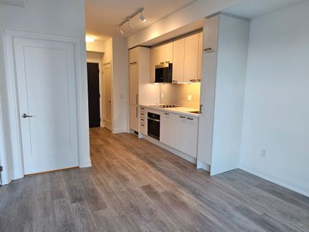 For Lease - 20 Soudan Avenue Unit# 3410, Toronto, Ontario - Photo 4