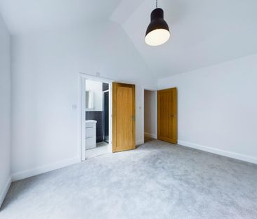 2 bedroom barn conversion to rent - Photo 3