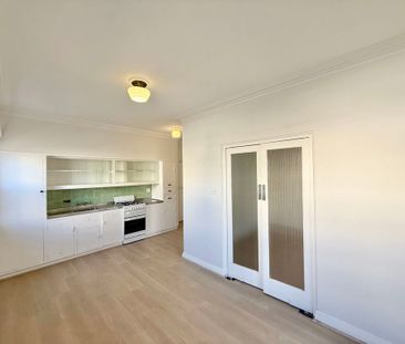 1/127 Tudor Street, Hamilton - Photo 6