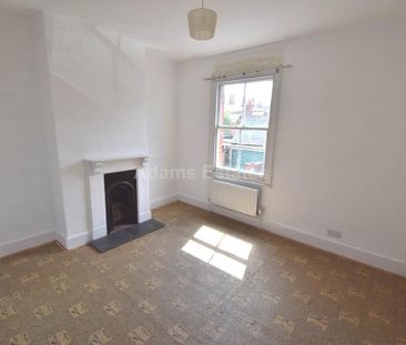 4 bedroom terraced house to rent - Photo 3