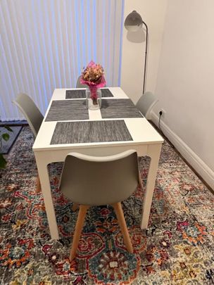 Room in a Shared House, Deanscroft Avenue, NW9 - Photo 1