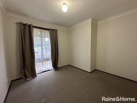 Charming 3-Bedroom Home in Moss Vale - A Perfect Rental Opportunity! - Photo 2
