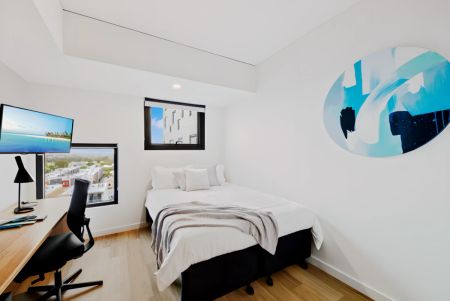 Signature Studio Apartment - Queen Bed - Photo 2