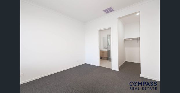 Modern Family Home - Photo 1