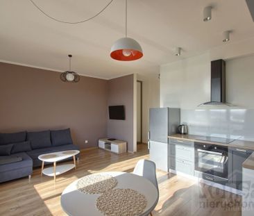 Atrakcyjna kawalerka na wynajem - Zdjęcie 3