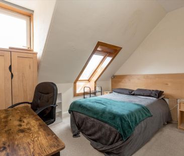 5 bedroom flat share to rent - Photo 4