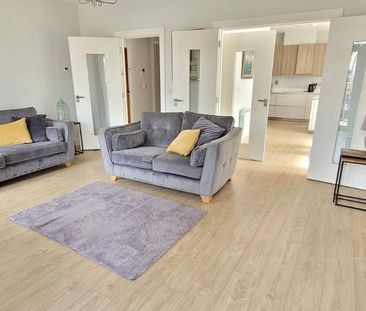 2 Brighton Wood, Foxrock, Dublin 18 - Photo 1