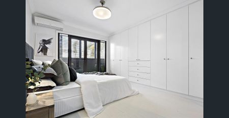 Reimagined period residence / refined modern living - Photo 5